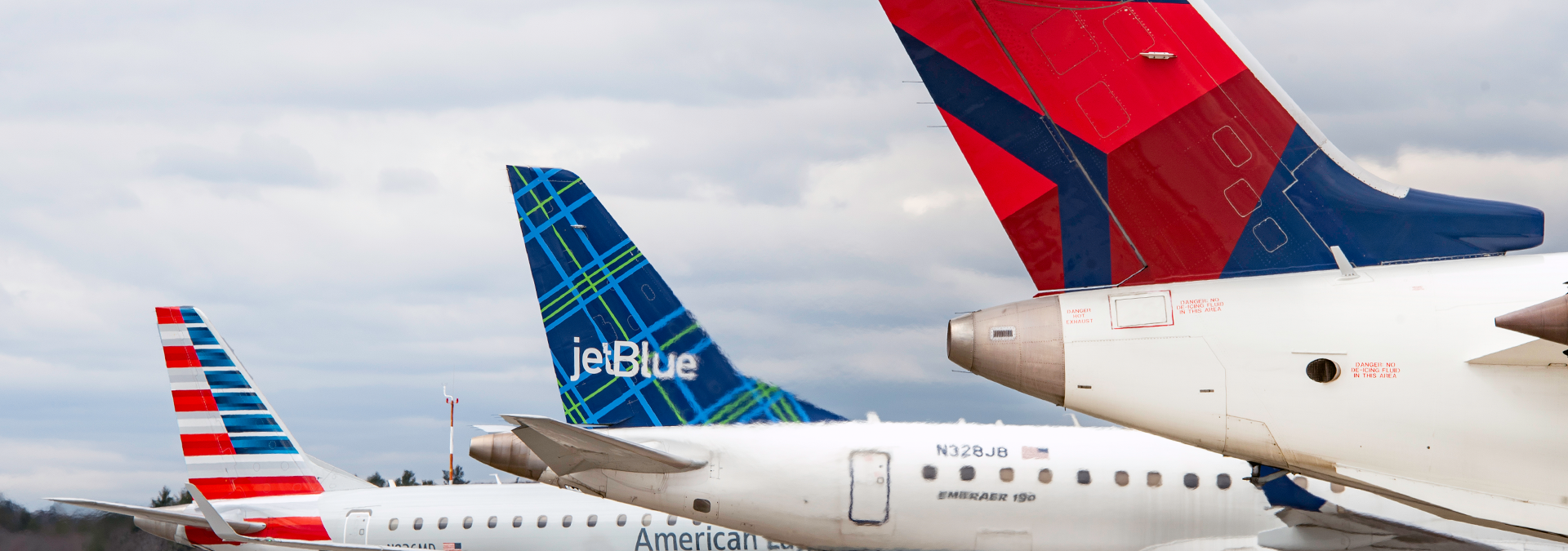 planes at Worcester Airport