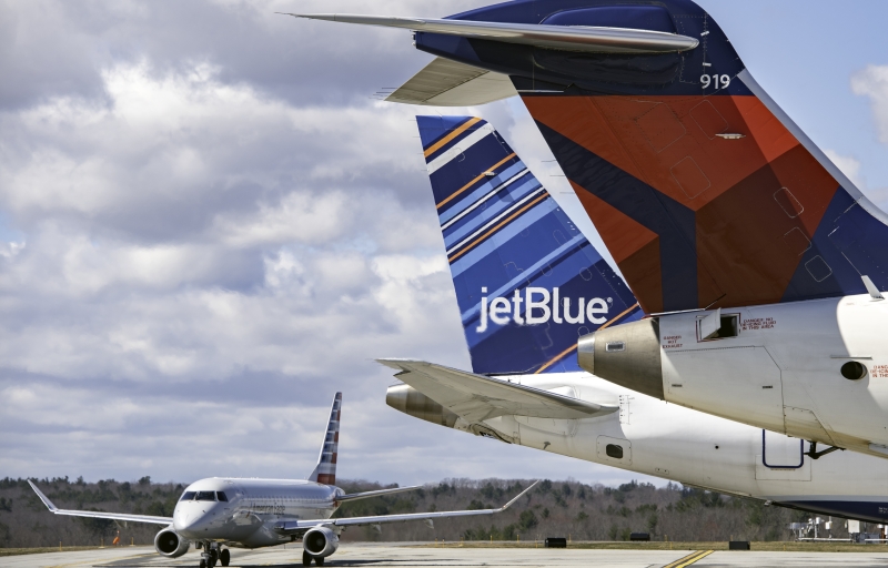 The three airlines that serve Worcester Regional Airport