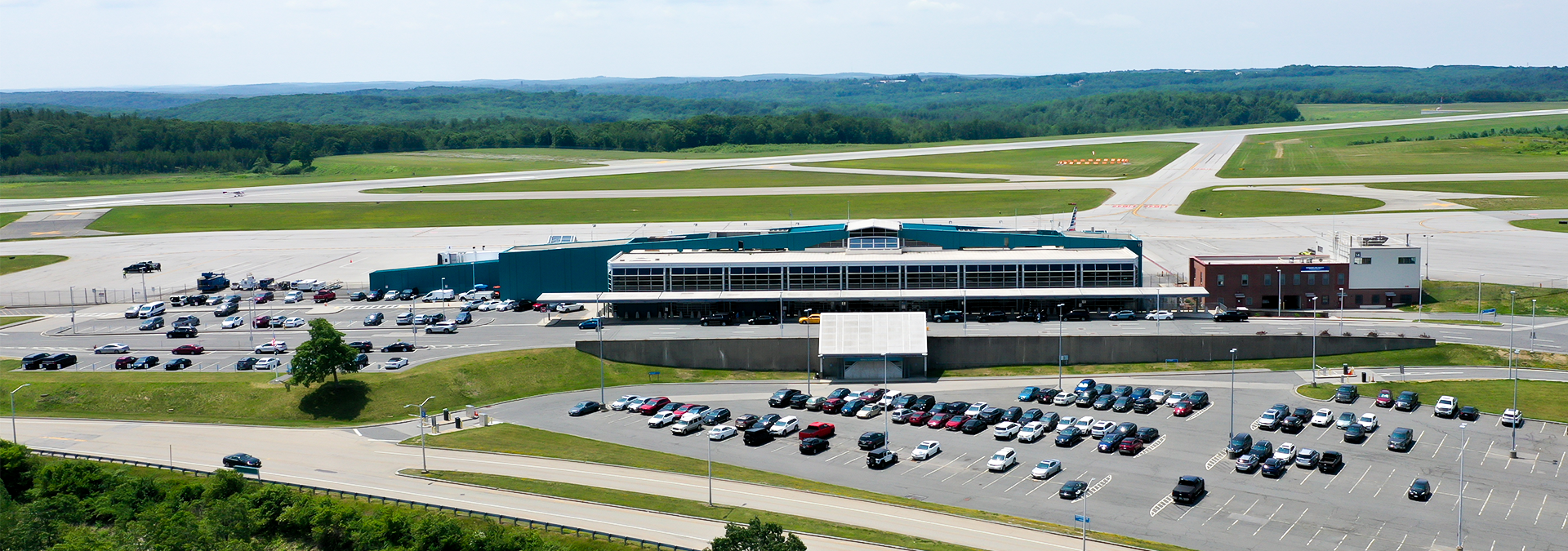 Parking at Worcester Regional Airport