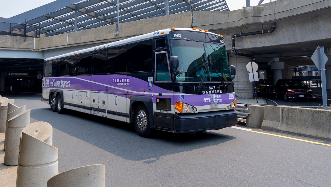 Danvers Logan Express Bus